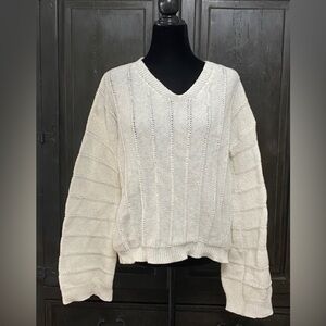 SHEIN Off White longsleeves Oversized Sweater w/bag - Size Medium